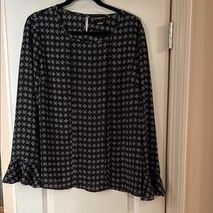 Liz Claiborne Black and White Long Sleeve Boxy Blouse